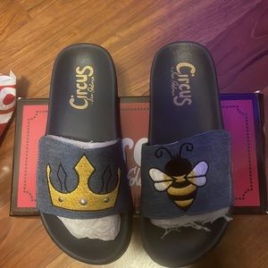 COPY - Brand New Circus by Sam Edelman Queen B Slides- neutral denim color, nev…